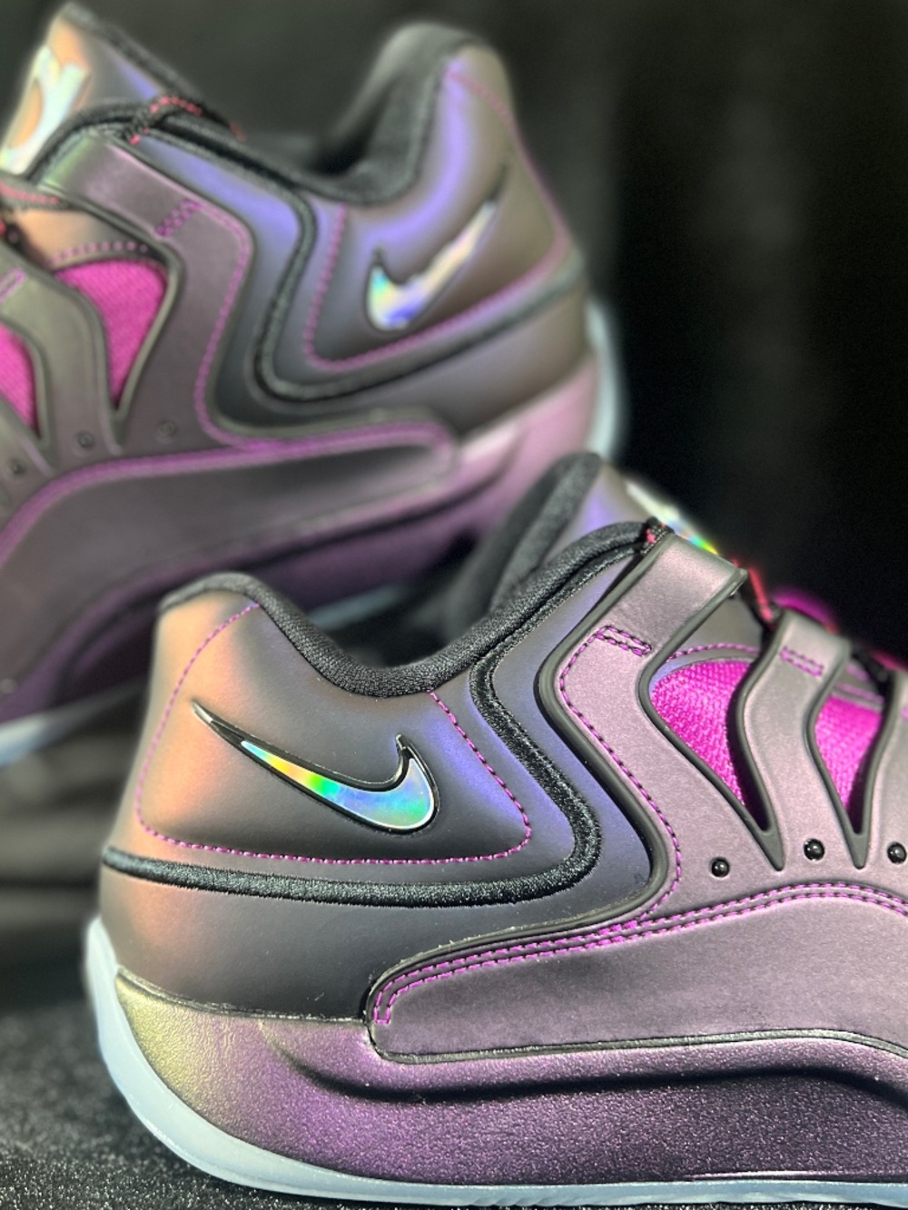 NIKE Air Zoom KD 18 Sneakers | Eggplant Vivid Purple Hyper Pink Rare | Mens 8